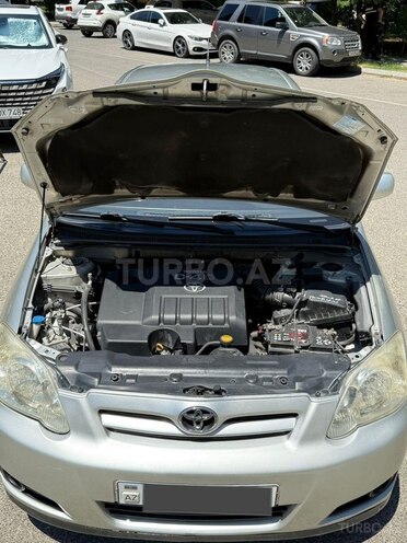 Toyota Corolla-11