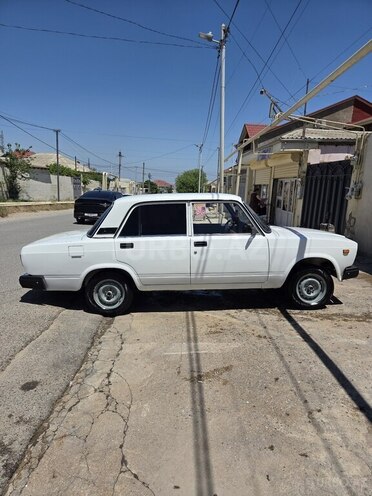 LADA (VAZ) 2107-5