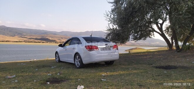 Chevrolet Cruze-5