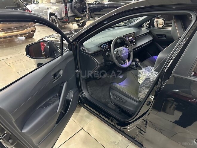 Toyota Corolla Cross-9