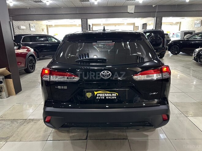 Toyota Corolla Cross-4