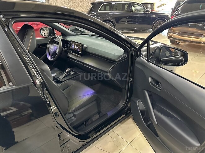 Toyota Corolla Cross-15
