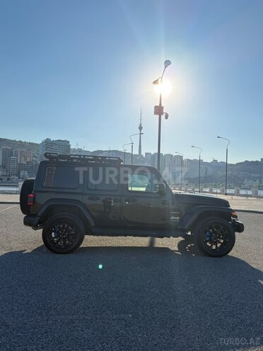 Jeep Wrangler-5