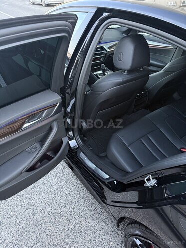 BMW 530-9