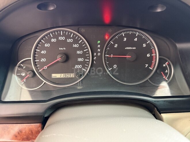 Toyota Land Cruiser Prado-6