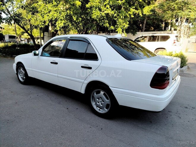 Mercedes C 180-2