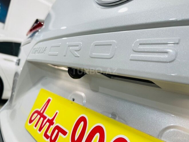 Toyota Corolla Cross-21