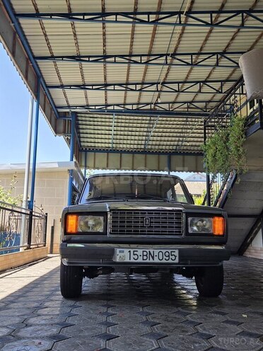 LADA (VAZ) 2107-5