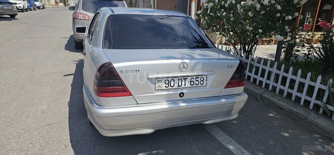 Mercedes C 220-4