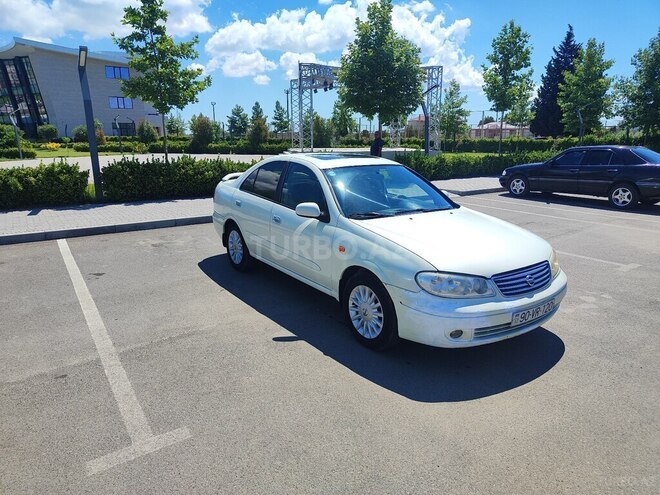 Nissan Sunny-8