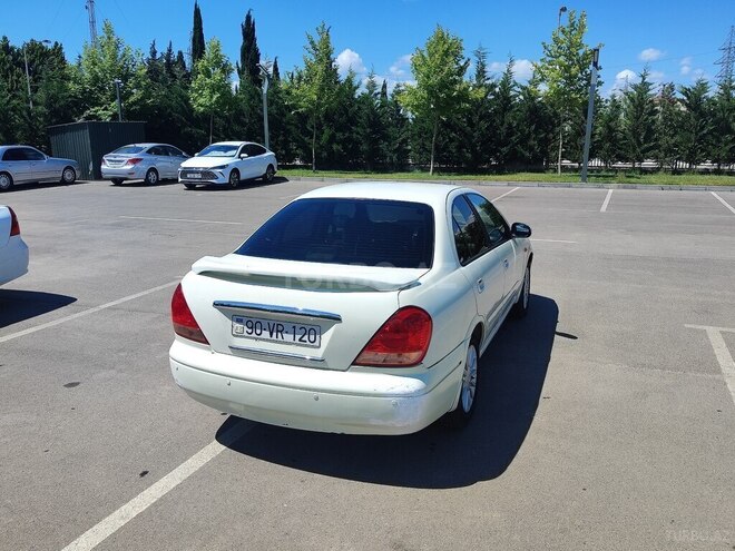 Nissan Sunny-6