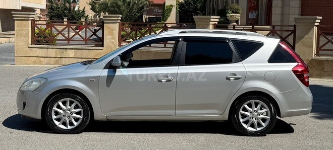 Kia Ceed SW-12