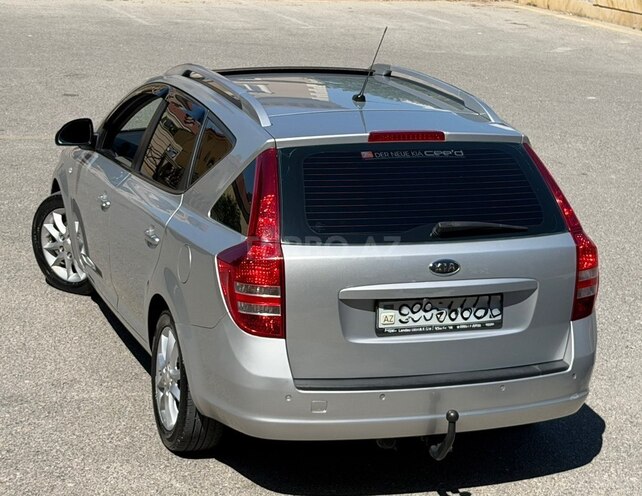 Kia Ceed SW-4