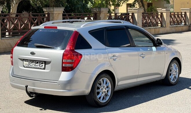 Kia Ceed SW-8