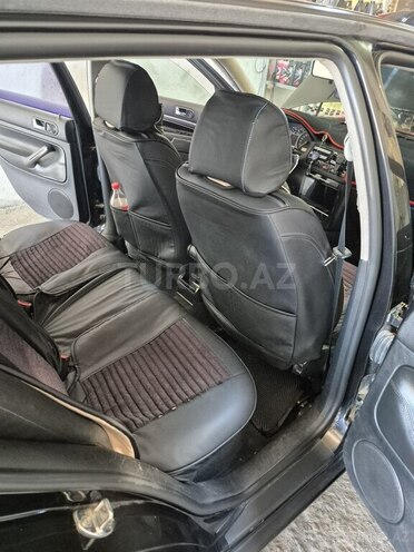 Volkswagen Golf-13