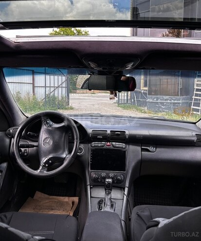 Mercedes C 240-4