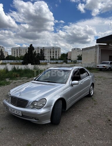 Mercedes C 240-3