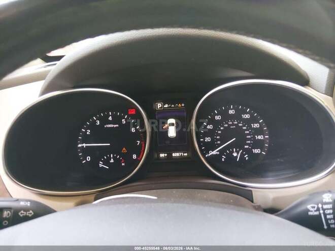 Hyundai Santa Fe-8