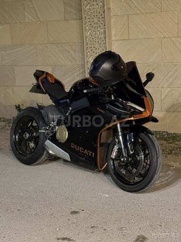 Ducati Panigale V4-1