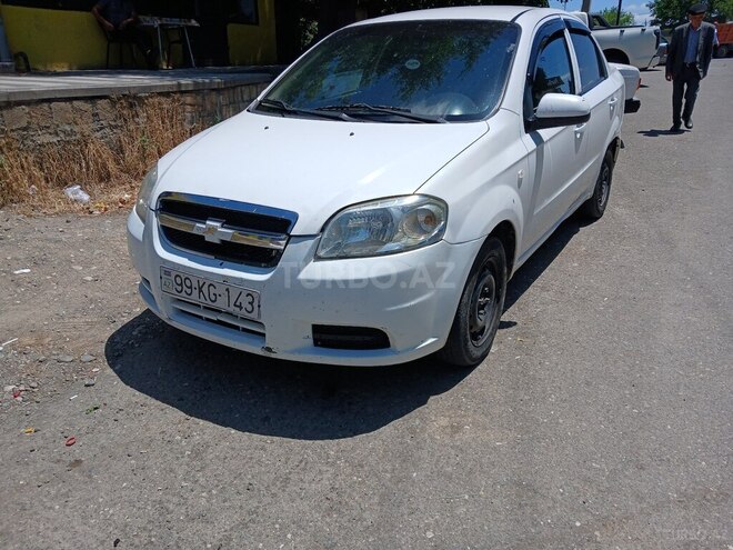 Chevrolet Aveo-2