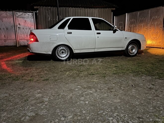 LADA (VAZ) Priora-5