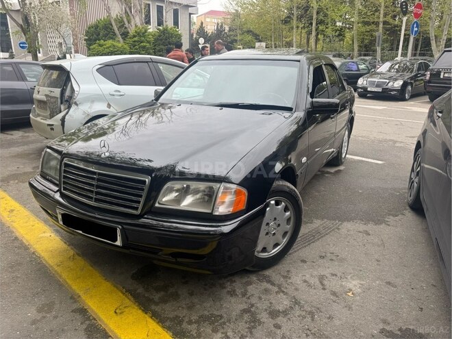 Mercedes C 180-1