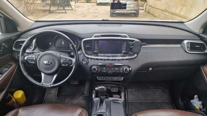 Kia Sorento-9