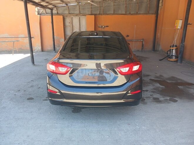 Chevrolet Cruze-2