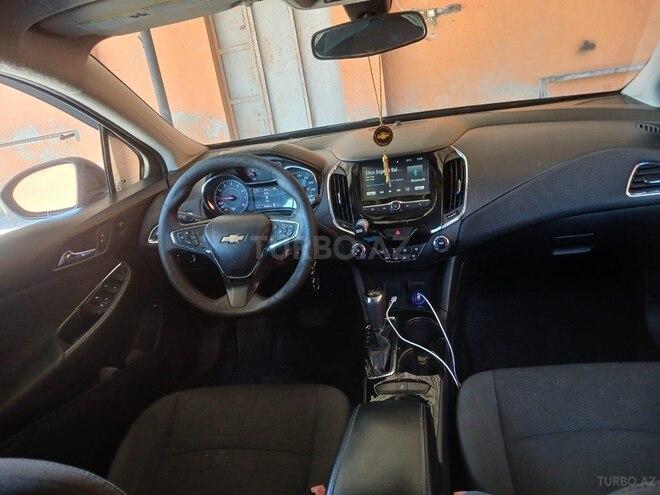Chevrolet Cruze-3
