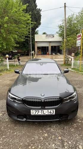 BMW 330-4