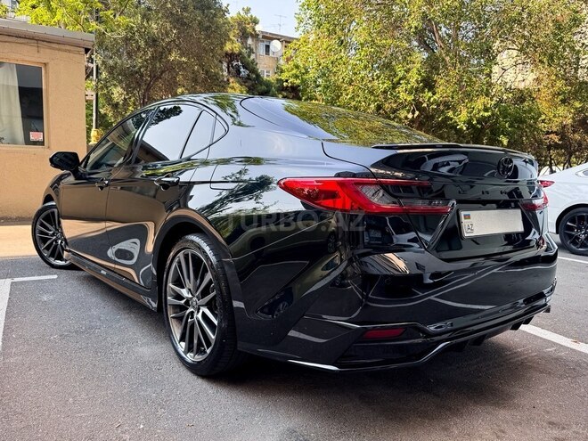 Toyota Camry-3