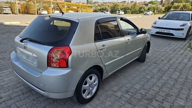 Toyota Corolla-16