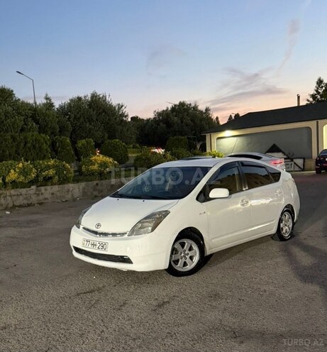 Toyota Prius-1