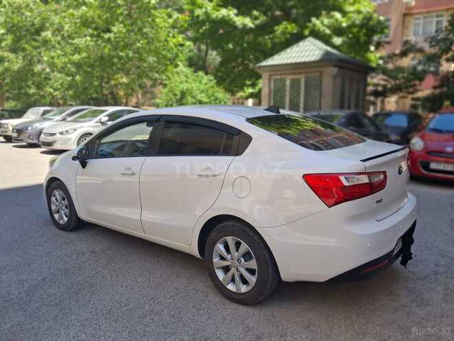 Kia Rio-6