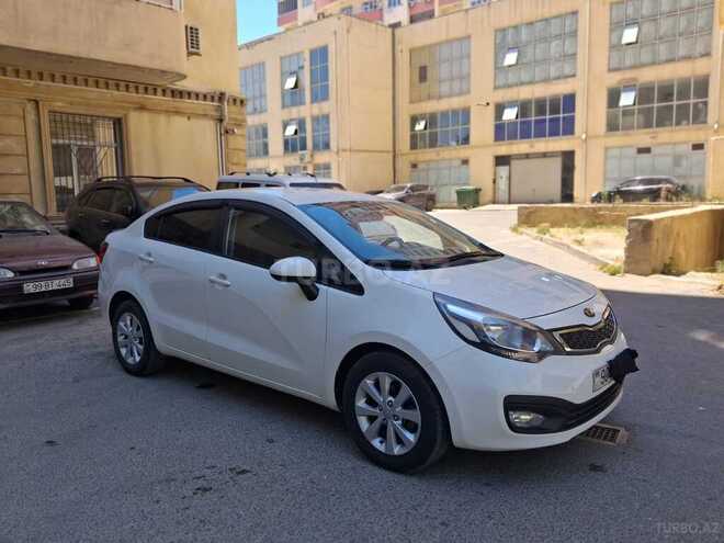 Kia Rio-2