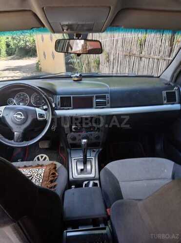 Opel Vectra-13