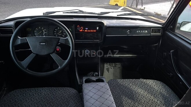 LADA (VAZ) 2107-5