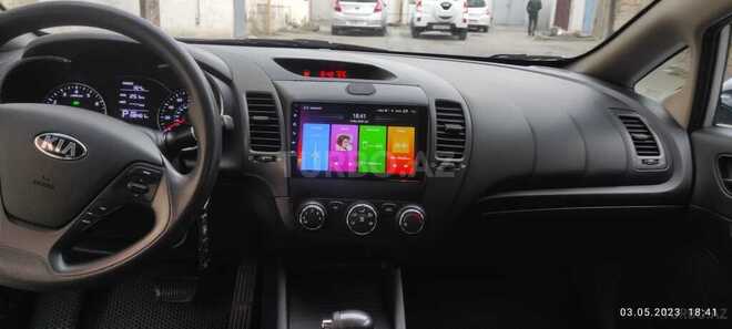 Kia Cerato-7