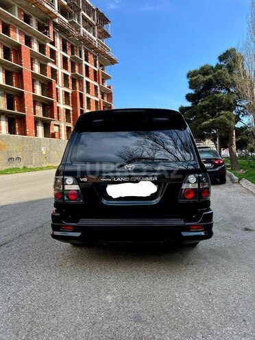 Toyota Land Cruiser-8