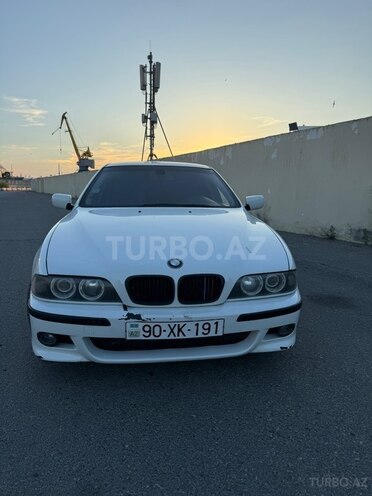 BMW 520-1