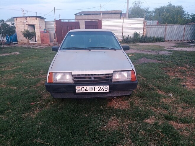LADA (VAZ) 21099-1