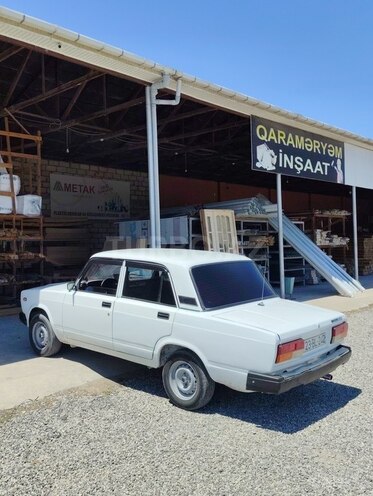 LADA (VAZ) 2107-4