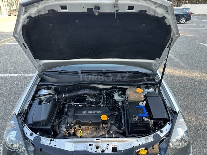 Opel Astra-10