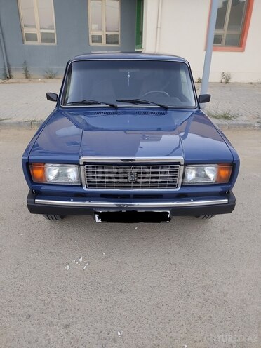 LADA (VAZ) 2107-1