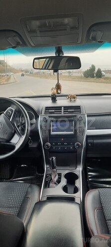 Toyota Camry-9