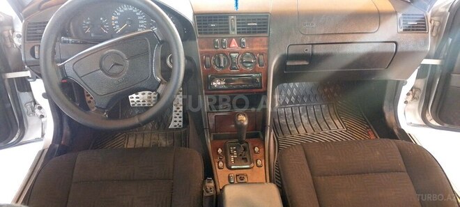 Mercedes C 240-4