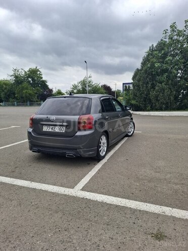 Toyota Corolla-8