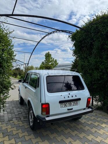 LADA (VAZ) Niva-10