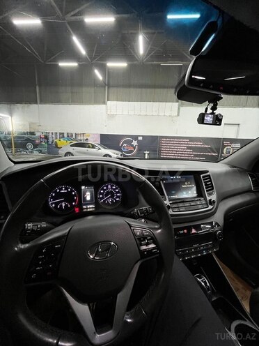 Hyundai Tucson-5
