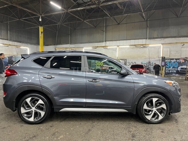 Hyundai Tucson-10